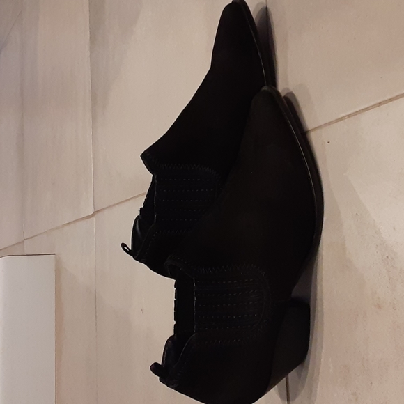 Schultz suede Ankke Booties - Picture 1 of 7